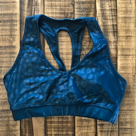 Carbon38 Action Bra 2.0 in Leopard Takara Shine - Picture 1 of 8